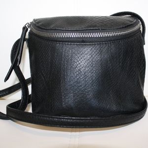 Black Crossbody